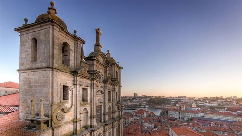 Igreja de São Lourenço no Porto