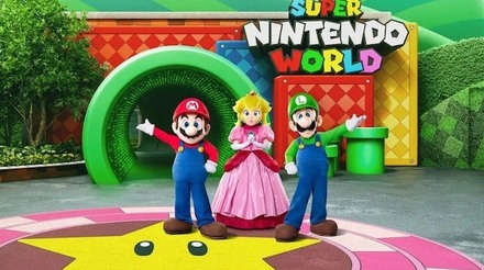 Personagens na entrada do Super Nintendo World na Universal Orlando