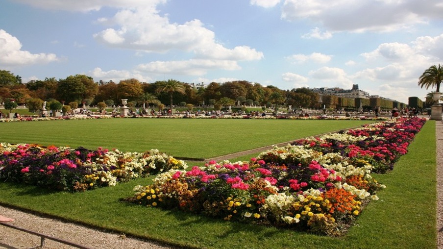 Vista do Jardim de Luxemburgo em Paris