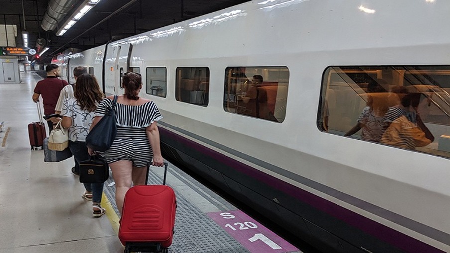 Como usar o trem em Barcelona?