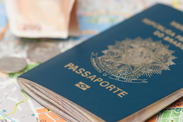 Passaporte para sua viagem à França