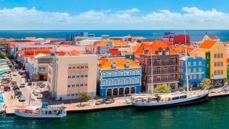 Como viajar barato para Curaçao
