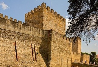 Vista externa do Castelo de São Jorge