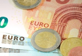 Notas e moedas em euro