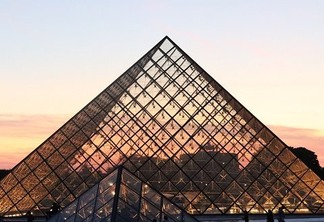 Saiba tudo para fazer um passeio completo pelo Museu do Louvre