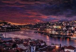 Vista do Porto à noite