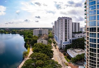 Vista aérea do Lake Eola Park em Orlando