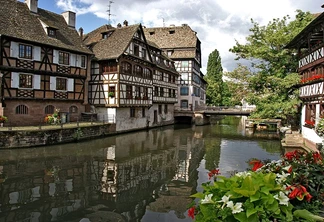 Vista das construções medievais de Estrasburgo