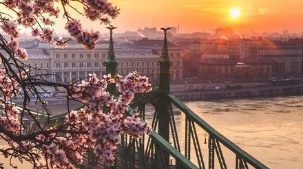 Primavera em Budapeste, Hungria