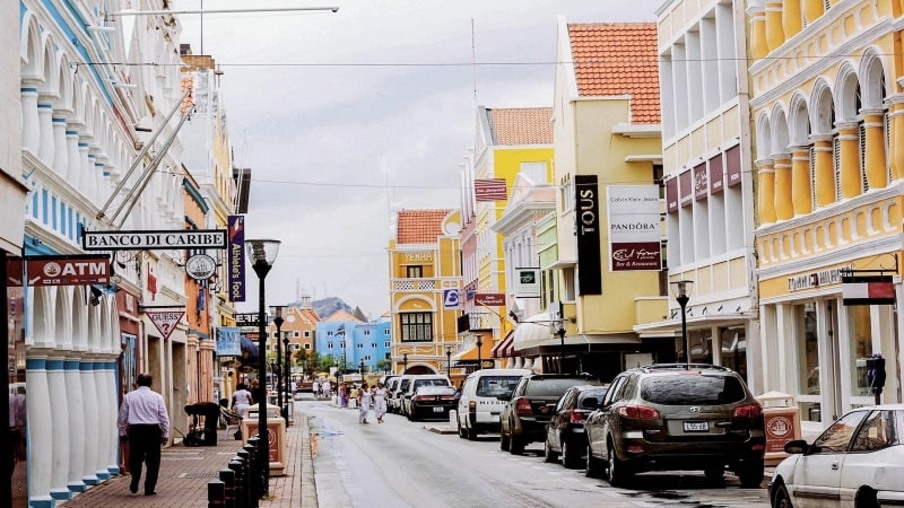 Como andar e circular por Curaçao