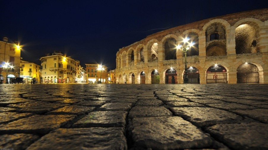 Vida noturna em Verona