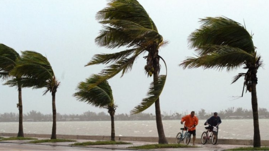 Quando há furacões em Miami?
