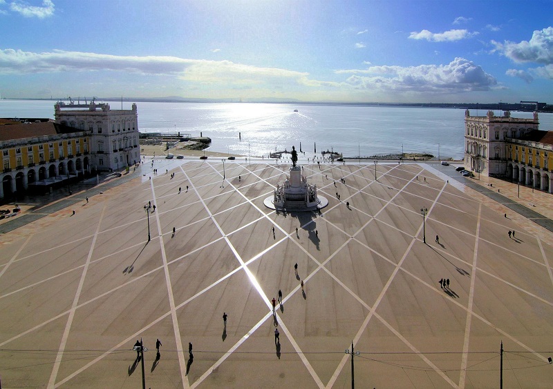 Vista da Praça do Comércio em Lisboa