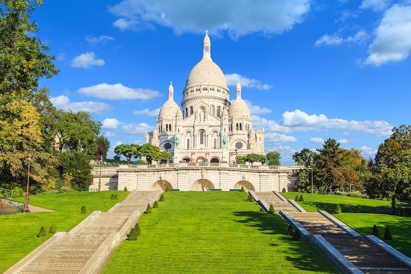 Vista externa da Basílica de Sacré Coeur em Paris
