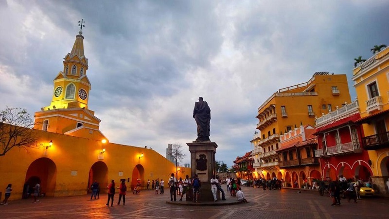 La Torre del Reloj, no centro de Cartagena