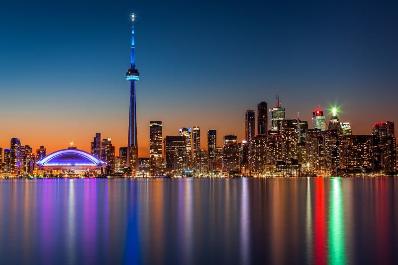 Cidades perto de Nova York: Toronto