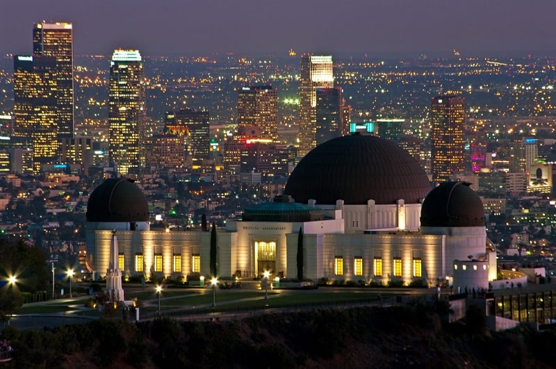 Noite no Griffith Park em Los Angeles