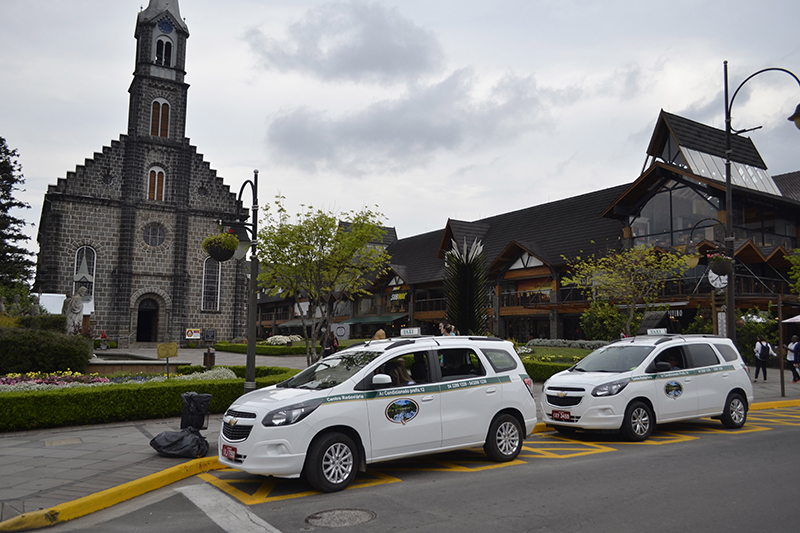 Táxis e Uber em Gramado