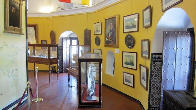 Interior do Museu Marítim em Barcelona