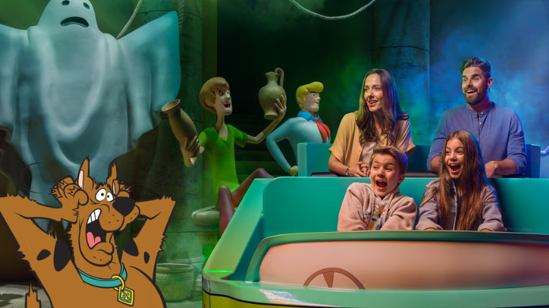 Atração do Scooby Doo no Warner Bros World Abu Dhabi