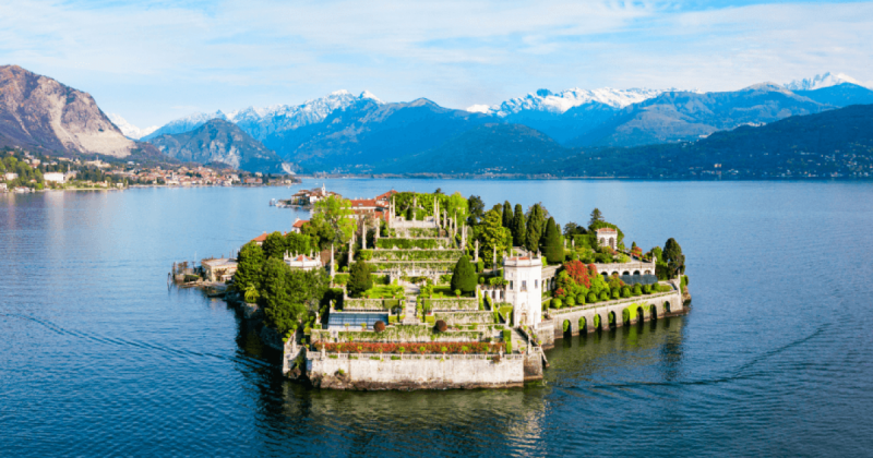 Vista do Lago Maggiore na Itália.