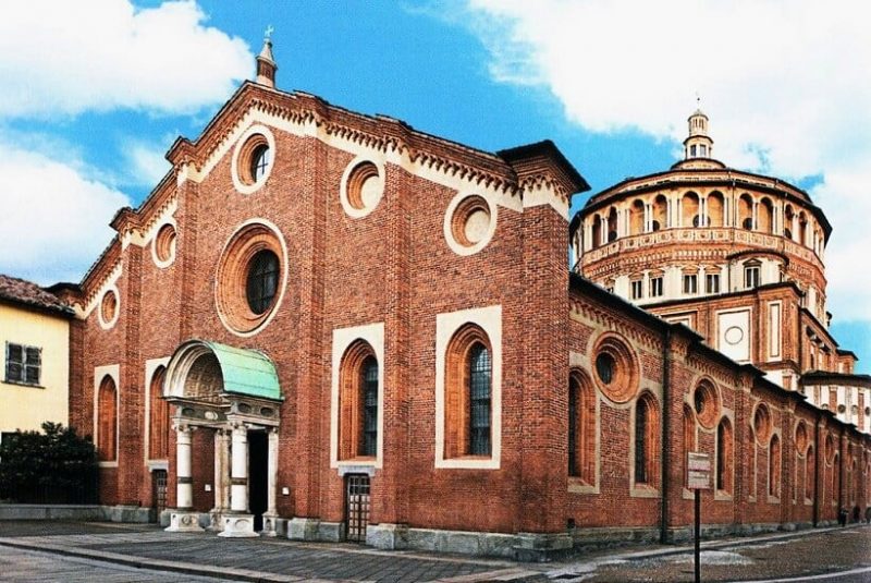 Fachada da igreja Santa Maria delle Grazie em Milão.