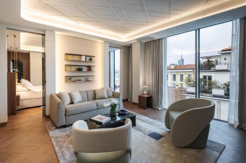 Suíte com vista para a cidade de Milão no Casa Baglioni Milan - The Leading Hotels of the World.