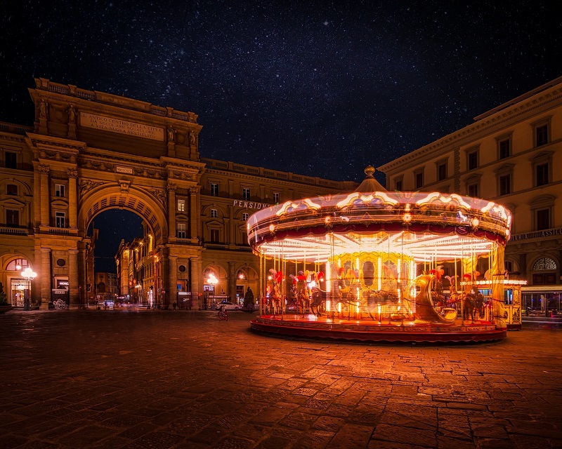 Carrossel na Piazza della Repubblica em Florença