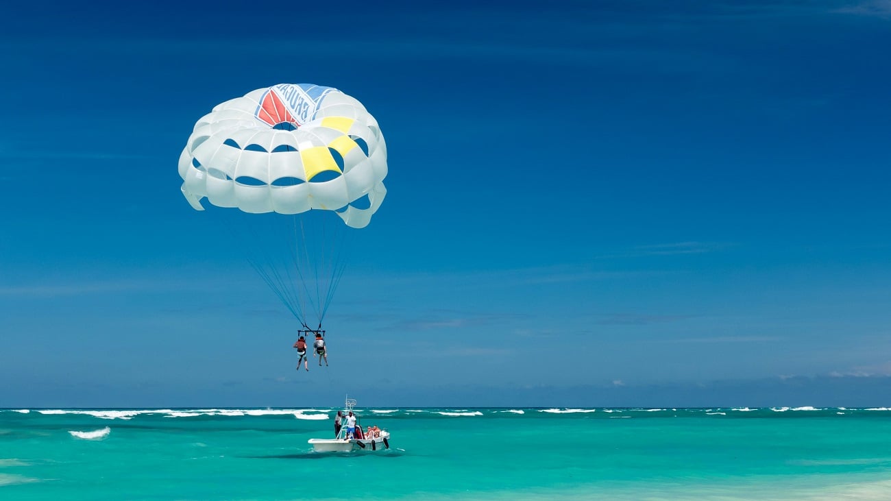Voo de parasailing em Punta Cana